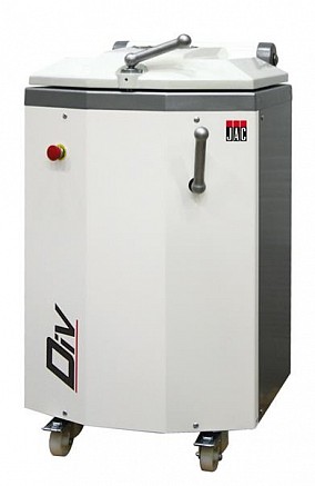 JAC